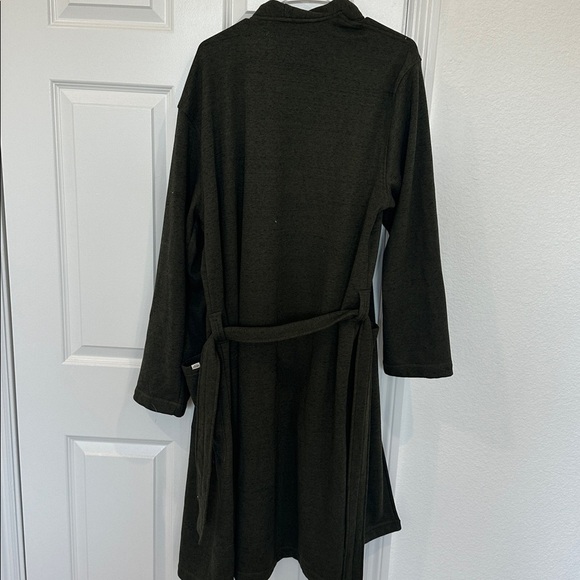 UGG Olive Green Open robe - Picture 5 of 5